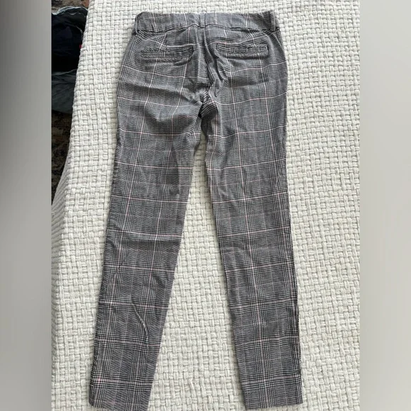 Old Navy Black and Pink Plaid Pants - Picture 6 of 6